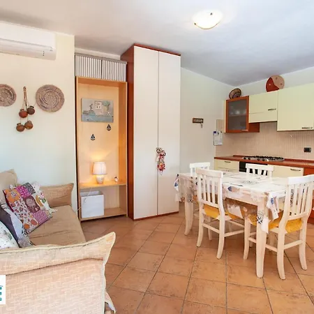 Vakantiehuis Villino Tirreno Bilo 1 *