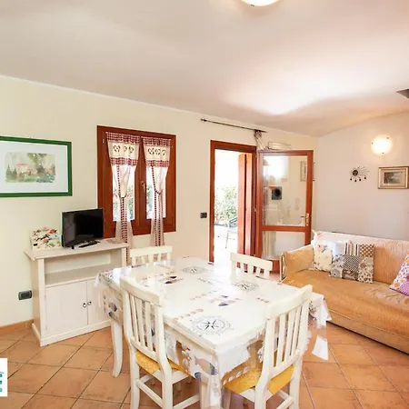 Vakantiehuis Villino Tirreno Bilo 1 *